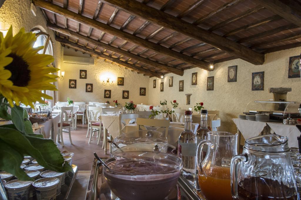 Hotel Belvedere Di San Leonino Castellina in Chianti Exterior photo